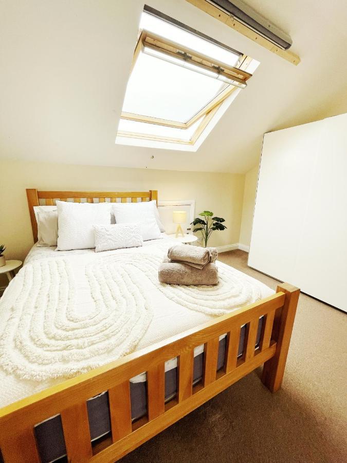 5 Bedroom, Sleeps 9 - Base To Explore Liverpool And Beyond Eksteriør billede